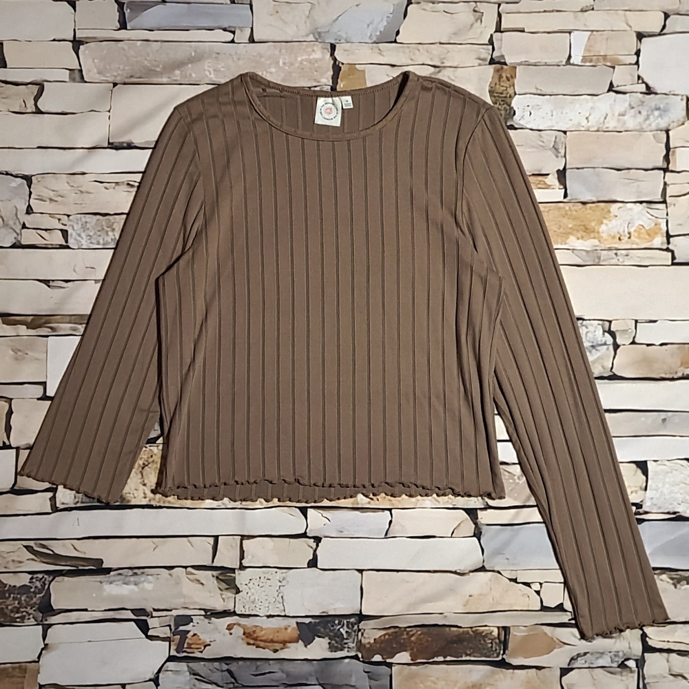 M | LiTM | Asymmetrical Sleeve Striped Crop Top